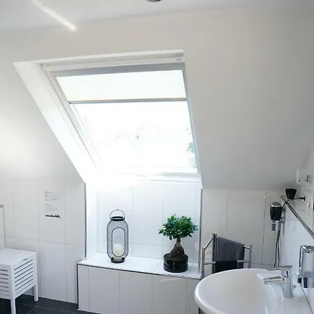 Апартаменты Messezimmer Крефельд