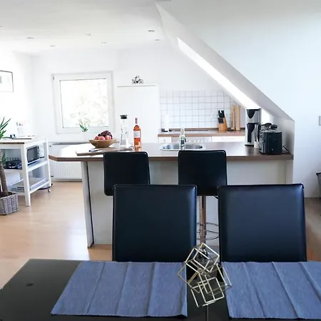 Messezimmer *